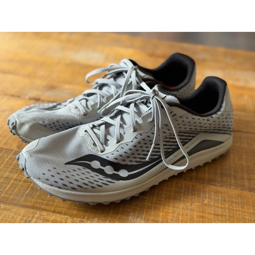 Saucony Spitfire 5  Racing / Track Shoe Spikes  Black / Gray Mens Size 9